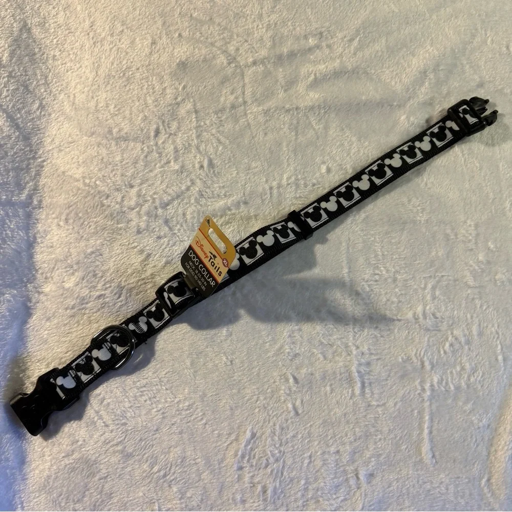 Disney Tails x-large dog collar - black and white Mickey Mouse heads - new